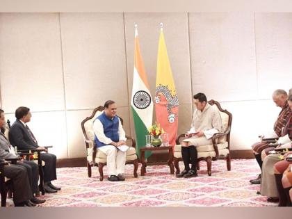 Assam CM Himanta Biswa Sarma hosts historic meeting with Bhutan King | Assam CM Himanta Biswa Sarma hosts historic meeting with Bhutan King Assam CM Himanta Biswa Sarma hosts historic meeting with Bhutan King | Assam CM Himanta Biswa Sarma hosts historic meeting with Bhutan King