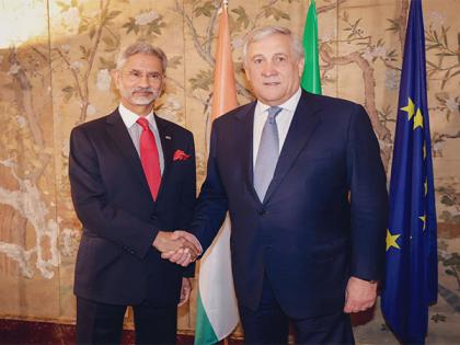 EAM Jaishankar, Italian counterpart Tajani sign 2 agreements to boost youth mobility | EAM Jaishankar, Italian counterpart Tajani sign 2 agreements to boost youth mobility EAM Jaishankar, Italian counterpart Tajani sign 2 agreements to boost youth mobility | EAM Jaishankar, Italian counterpart Tajani sign 2 agreements to boost youth mobility