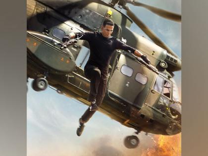Rohit Shetty shares Akshay Kumar's first look from 'Singham Again' | Rohit Shetty shares Akshay Kumar's first look from 'Singham Again' Rohit Shetty shares Akshay Kumar's first look from 'Singham Again' | Rohit Shetty shares Akshay Kumar's first look from 'Singham Again'