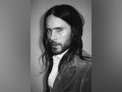 Jared Leto climbs Empire State building to announce 'Thirty Seconds to Mars' tour dates | Jared Leto climbs Empire State building to announce 'Thirty Seconds to Mars' tour dates Jared Leto climbs Empire State building to announce 'Thirty Seconds to Mars' tour dates | Jared Leto climbs Empire State building to announce 'Thirty Seconds to Mars' tour dates