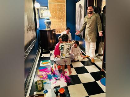 Kareena Kapoor gives a glimpse of her boys' "messy" Diwali rangoli, check out Saif's hilarious reaction | Kareena Kapoor gives a glimpse of her boys' "messy" Diwali rangoli, check out Saif's hilarious reaction Kareena Kapoor gives a glimpse of her boys' "messy" Diwali rangoli, check out Saif's hilarious reaction | Kareena Kapoor gives a glimpse of her boys' "messy" Diwali rangoli, check out Saif's hilarious reaction