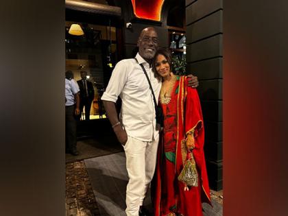 Masaba celebrates Diwali with dad Vivian Richards, calls it "special" | Masaba celebrates Diwali with dad Vivian Richards, calls it "special"