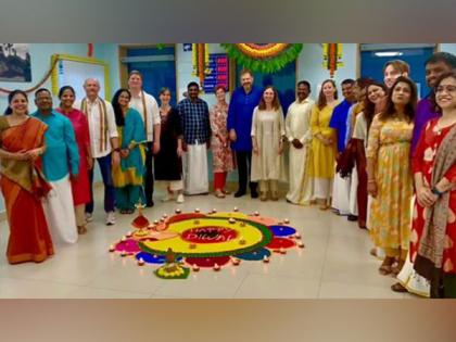 Diwali wishes pour in from leaders, diplomats across world | Diwali wishes pour in from leaders, diplomats across world