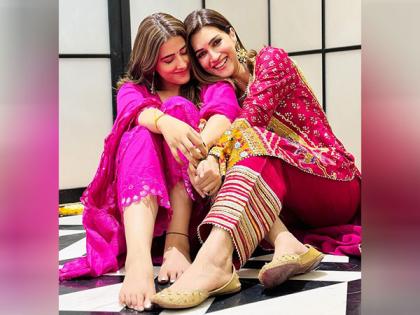 "Always and forever": Nupur Sanon shares cute pictures with sister Kriti from Diwali celebration | "Always and forever": Nupur Sanon shares cute pictures with sister Kriti from Diwali celebration "Always and forever": Nupur Sanon shares cute pictures with sister Kriti from Diwali celebration | "Always and forever": Nupur Sanon shares cute pictures with sister Kriti from Diwali celebration