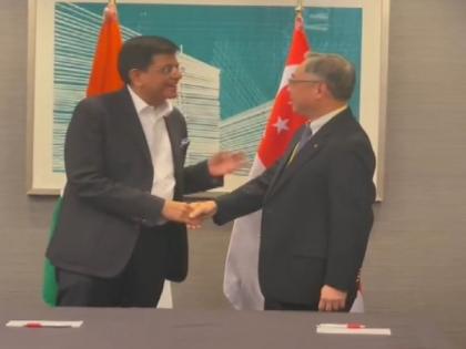 Union Minister Piyush Goyal arrives in San Francisco; begins bilateral with IPEF partner countries | Union Minister Piyush Goyal arrives in San Francisco; begins bilateral with IPEF partner countries Union Minister Piyush Goyal arrives in San Francisco; begins bilateral with IPEF partner countries | Union Minister Piyush Goyal arrives in San Francisco; begins bilateral with IPEF partner countries