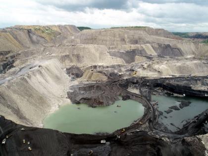 Coal ministry plans 1,404 million tonne production by 2027 | Coal ministry plans 1,404 million tonne production by 2027
