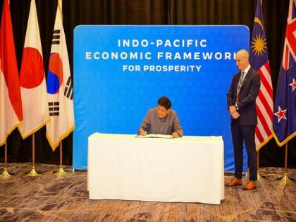 India joins IPEF global supply chain resilence, Piyush Goyal inks agreement in US | India joins IPEF global supply chain resilence, Piyush Goyal inks agreement in US India joins IPEF global supply chain resilence, Piyush Goyal inks agreement in US | India joins IPEF global supply chain resilence, Piyush Goyal inks agreement in US