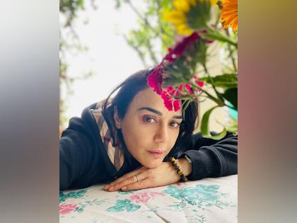 "Nothing like coming home": Preity Zinta shares glimpses of Laxmi Puja | "Nothing like coming home": Preity Zinta shares glimpses of Laxmi Puja