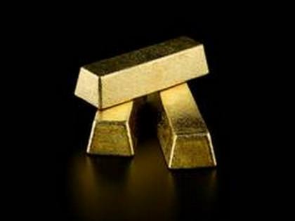 Gold prices in Pakistan surge by PKR 2,000 per tola | Gold prices in Pakistan surge by PKR 2,000 per tola Gold prices in Pakistan surge by PKR 2,000 per tola | Gold prices in Pakistan surge by PKR 2,000 per tola