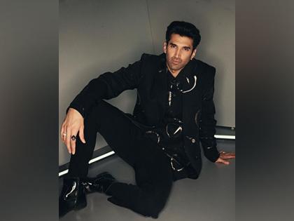 Parineeti Chopra to Anil Kapoor, here is how celebs wished Aditya Roy Kapur on his birthday | Parineeti Chopra to Anil Kapoor, here is how celebs wished Aditya Roy Kapur on his birthday