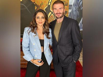 Gauri Khan poses with football legend David Beckham at 'Mannat' party | Gauri Khan poses with football legend David Beckham at 'Mannat' party Gauri Khan poses with football legend David Beckham at 'Mannat' party | Gauri Khan poses with football legend David Beckham at 'Mannat' party