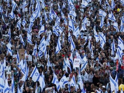 Israel-Hamas war: 30,000 people join families of Israeli hostages on final march to Jerusalem | Israel-Hamas war: 30,000 people join families of Israeli hostages on final march to Jerusalem Israel-Hamas war: 30,000 people join families of Israeli hostages on final march to Jerusalem | Israel-Hamas war: 30,000 people join families of Israeli hostages on final march to Jerusalem