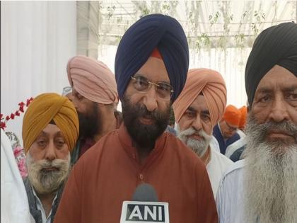 Sikh leaders seek "strict action" as reports of party with alcohol organised in Kartarpur Sahib Gurdwara Pakistan sparks outrage | Sikh leaders seek "strict action" as reports of party with alcohol organised in Kartarpur Sahib Gurdwara Pakistan sparks outrage Sikh leaders seek "strict action" as reports of party with alcohol organised in Kartarpur Sahib Gurdwara Pakistan sparks outrage | Sikh leaders seek "strict action" as reports of party with alcohol organised in Kartarpur Sahib Gurdwara Pakistan sparks outrage