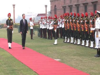 Australian Deputy PM Marles inspects Tri-Services Guard of Honour in New Delhi | Australian Deputy PM Marles inspects Tri-Services Guard of Honour in New Delhi Australian Deputy PM Marles inspects Tri-Services Guard of Honour in New Delhi | Australian Deputy PM Marles inspects Tri-Services Guard of Honour in New Delhi