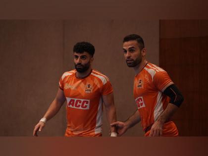 Fazel Atrachali & Mohammad Nabibaksh join Gujarat Giants camp ahead of PKL season 10 | Fazel Atrachali & Mohammad Nabibaksh join Gujarat Giants camp ahead of PKL season 10