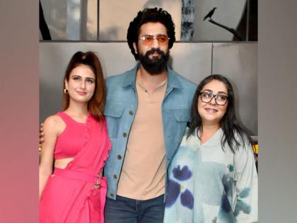 "Vicky was not really in my mind:" Meghna Gulzar on choosing actor for 'Sam Bahadur' | "Vicky was not really in my mind:" Meghna Gulzar on choosing actor for 'Sam Bahadur' "Vicky was not really in my mind:" Meghna Gulzar on choosing actor for 'Sam Bahadur' | "Vicky was not really in my mind:" Meghna Gulzar on choosing actor for 'Sam Bahadur'