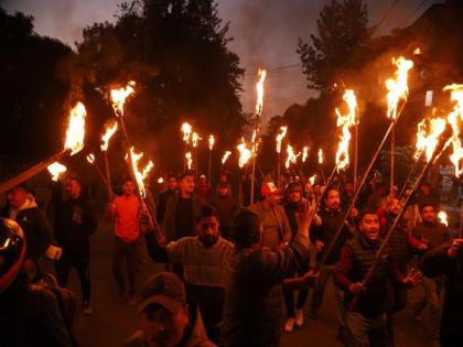 Nepal: Opposition youth wing to hold torch rally before show of strength on Thursday | Nepal: Opposition youth wing to hold torch rally before show of strength on Thursday