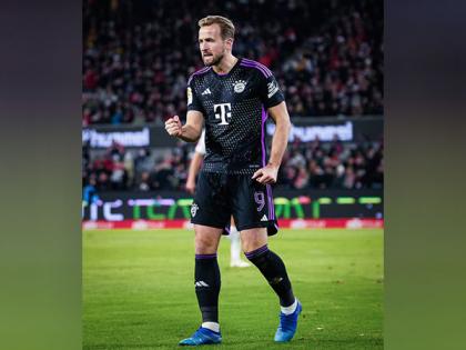 Harry Kane continues to make history with Bayern as league leaders thump Koln | Harry Kane continues to make history with Bayern as league leaders thump Koln