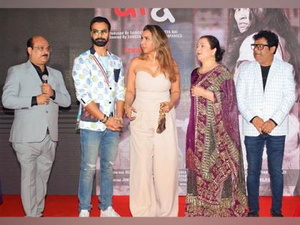 Mandakini, Ashmit Patel, Ritu Shivpuri Launched 3 songs of Shreya Entertainment & Productions | Mandakini, Ashmit Patel, Ritu Shivpuri Launched 3 songs of Shreya Entertainment & Productions Mandakini, Ashmit Patel, Ritu Shivpuri Launched 3 songs of Shreya Entertainment & Productions | Mandakini, Ashmit Patel, Ritu Shivpuri Launched 3 songs of Shreya Entertainment & Productions
