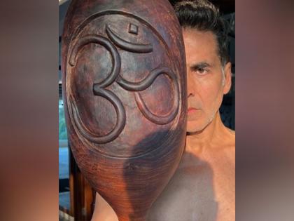 Akshay Kumar says his dad made him "fall in love with Mudgal" | Akshay Kumar says his dad made him "fall in love with Mudgal" Akshay Kumar says his dad made him "fall in love with Mudgal" | Akshay Kumar says his dad made him "fall in love with Mudgal"