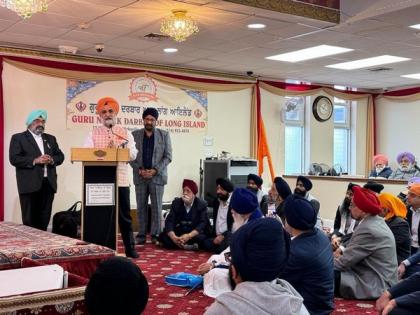 US: Indian envoy Sandhu heckled by pro-Khalistani elements in New York Gurdwara | US: Indian envoy Sandhu heckled by pro-Khalistani elements in New York Gurdwara