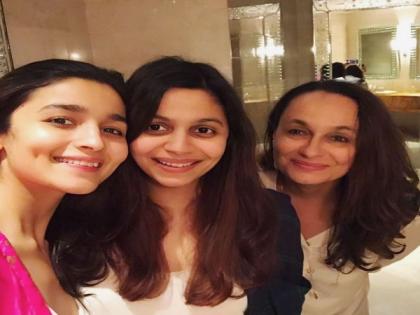 'Families that sweat together, get together': Soni Razdan drops gym picture with Alia Bhatt, Shaheen Bhatt | 'Families that sweat together, get together': Soni Razdan drops gym picture with Alia Bhatt, Shaheen Bhatt 'Families that sweat together, get together': Soni Razdan drops gym picture with Alia Bhatt, Shaheen Bhatt | 'Families that sweat together, get together': Soni Razdan drops gym picture with Alia Bhatt, Shaheen Bhatt