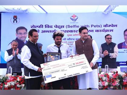 Uttarakhand Cabinet Minister's "Selfie with Pets" Campaign Earns National Recognition | Uttarakhand Cabinet Minister's "Selfie with Pets" Campaign Earns National Recognition Uttarakhand Cabinet Minister's "Selfie with Pets" Campaign Earns National Recognition | Uttarakhand Cabinet Minister's "Selfie with Pets" Campaign Earns National Recognition