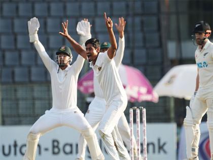 Taijul Islam helps Bangladesh restrict New Zealand at 266/8, Kiwis trail by 44 runs on 2nd day | Taijul Islam helps Bangladesh restrict New Zealand at 266/8, Kiwis trail by 44 runs on 2nd day