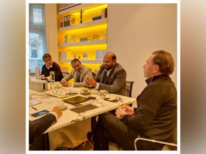 London based YOO Worldwide partners with luxury strategy-to-sales firm, SQUAREA, to introduce designer residences to East India | London based YOO Worldwide partners with luxury strategy-to-sales firm, SQUAREA, to introduce designer residences to East India London based YOO Worldwide partners with luxury strategy-to-sales firm, SQUAREA, to introduce designer residences to East India | London based YOO Worldwide partners with luxury strategy-to-sales firm, SQUAREA, to introduce designer residences to East India
