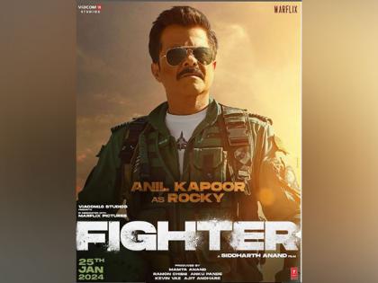 'Fighter' new poster: Anil Kapoor looks sharp as Captain Rakesh Jai Singh | 'Fighter' new poster: Anil Kapoor looks sharp as Captain Rakesh Jai Singh