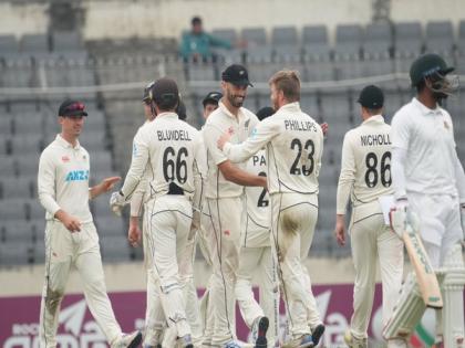 Santner, Phillips take three wickets each to help NZ take control of 2nd Test against Bangladesh | Santner, Phillips take three wickets each to help NZ take control of 2nd Test against Bangladesh