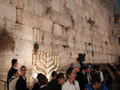 Palestinians threaten violence over Chanukah march | Palestinians threaten violence over Chanukah march