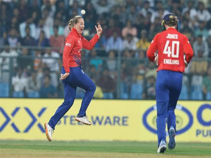 England bowlers wreak havoc, bundle out India for 80 in 2nd T20I | England bowlers wreak havoc, bundle out India for 80 in 2nd T20I
