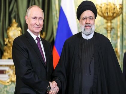 Ebrahim Raisi meets Vladimir Putin, calls cooperation with Russia important in Iran's neighbourhood policy | Ebrahim Raisi meets Vladimir Putin, calls cooperation with Russia important in Iran's neighbourhood policy
