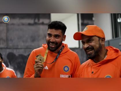 Siraj bags 'Impact Fielder of the T20I Series' medal after India's 106-run win over Proteas | Siraj bags 'Impact Fielder of the T20I Series' medal after India's 106-run win over Proteas