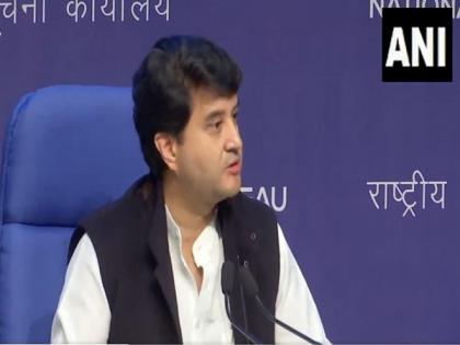 "Passengers' convenience paramount": Jyotiraditya Scindia on congestion at airports | "Passengers' convenience paramount": Jyotiraditya Scindia on congestion at airports "Passengers' convenience paramount": Jyotiraditya Scindia on congestion at airports | "Passengers' convenience paramount": Jyotiraditya Scindia on congestion at airports
