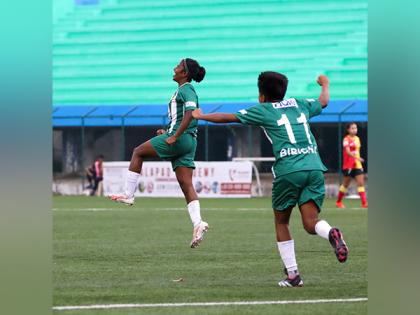 Karishma's hat-trick sends East Bengal packing against Kickstart FC | Karishma's hat-trick sends East Bengal packing against Kickstart FC Karishma's hat-trick sends East Bengal packing against Kickstart FC | Karishma's hat-trick sends East Bengal packing against Kickstart FC
