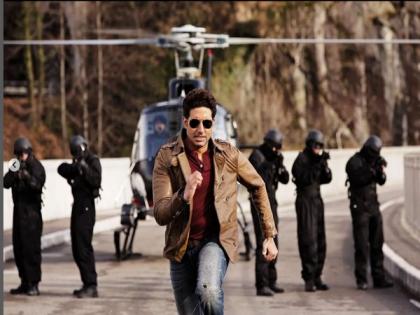 Abhishek Bachchan celebrates 10 years of 'Dhoom 3' | Abhishek Bachchan celebrates 10 years of 'Dhoom 3' Abhishek Bachchan celebrates 10 years of 'Dhoom 3' | Abhishek Bachchan celebrates 10 years of 'Dhoom 3'