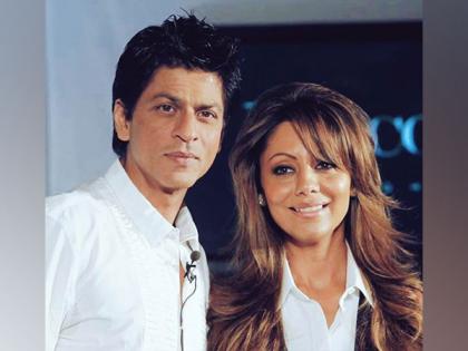 "Go wach Dunki," says Gauri Khan as she cheers for her hubby SRK | "Go wach Dunki," says Gauri Khan as she cheers for her hubby SRK "Go wach Dunki," says Gauri Khan as she cheers for her hubby SRK | "Go wach Dunki," says Gauri Khan as she cheers for her hubby SRK