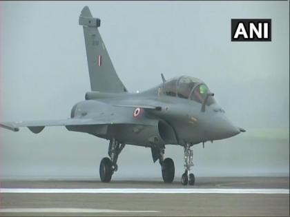 France submits bid for Indian tender to buy 26 Rafale-Marine fighter jets for aircraft carriers | France submits bid for Indian tender to buy 26 Rafale-Marine fighter jets for aircraft carriers
