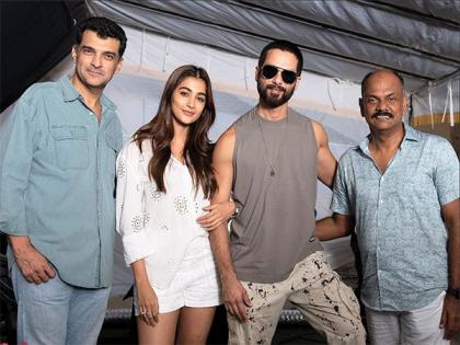 It's a wrap for Shahid Kapoor, Pooja Hegde's 'Deva' first schedule | It's a wrap for Shahid Kapoor, Pooja Hegde's 'Deva' first schedule It's a wrap for Shahid Kapoor, Pooja Hegde's 'Deva' first schedule | It's a wrap for Shahid Kapoor, Pooja Hegde's 'Deva' first schedule