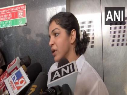 "Our fight is not with govt...": Former wrestler Sakshi Malik | "Our fight is not with govt...": Former wrestler Sakshi Malik "Our fight is not with govt...": Former wrestler Sakshi Malik | "Our fight is not with govt...": Former wrestler Sakshi Malik