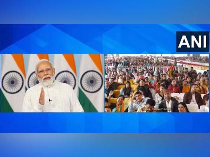 Long pending demands of Indore's Hukumchand Mill workers met; PM Modi says they got justice on 'Good Governance Day' | Long pending demands of Indore's Hukumchand Mill workers met; PM Modi says they got justice on 'Good Governance Day' Long pending demands of Indore's Hukumchand Mill workers met; PM Modi says they got justice on 'Good Governance Day' | Long pending demands of Indore's Hukumchand Mill workers met; PM Modi says they got justice on 'Good Governance Day'