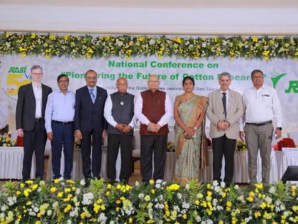 Cutting-edge Research & End-to-end Collaborations Critical to Enhance Cotton Productivity: Experts | Cutting-edge Research & End-to-end Collaborations Critical to Enhance Cotton Productivity: Experts