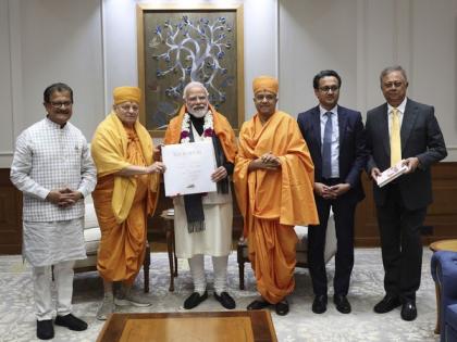 PM Modi accepts invitation to inaugurate BAPS Hindu Mandir in Abu Dhabi | PM Modi accepts invitation to inaugurate BAPS Hindu Mandir in Abu Dhabi