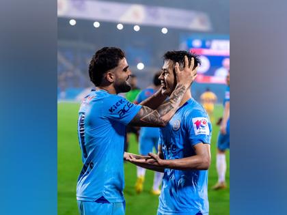 ISL 2023-24: Chennaiyin lose 0-3 to Mumbai City | ISL 2023-24: Chennaiyin lose 0-3 to Mumbai City