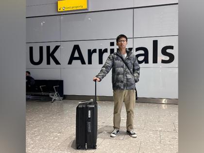 Hong Kong student leader flees to UK, seeks asylum | Hong Kong student leader flees to UK, seeks asylum Hong Kong student leader flees to UK, seeks asylum | Hong Kong student leader flees to UK, seeks asylum