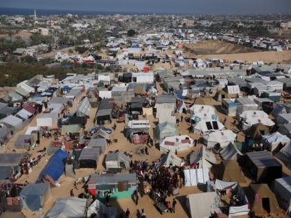 Displaced families in Gaza grapple with cramped conditions in humanitarian catastrophe | Displaced families in Gaza grapple with cramped conditions in humanitarian catastrophe Displaced families in Gaza grapple with cramped conditions in humanitarian catastrophe | Displaced families in Gaza grapple with cramped conditions in humanitarian catastrophe