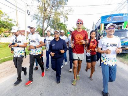 Milind Soman participates in India-Tanzania 120 km Friendship Run | Milind Soman participates in India-Tanzania 120 km Friendship Run Milind Soman participates in India-Tanzania 120 km Friendship Run | Milind Soman participates in India-Tanzania 120 km Friendship Run