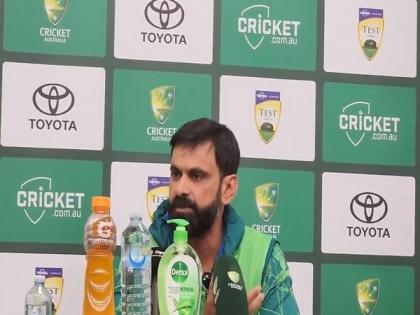 Pakistan team director Mohammad Hafeez misses flight to Sydney ahead of third Test against Australia | Pakistan team director Mohammad Hafeez misses flight to Sydney ahead of third Test against Australia